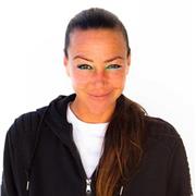 Profesora de Entrenamiento Personal, Pilates, Teatro Infantil, Danza Contemporánea y Sevillanas
